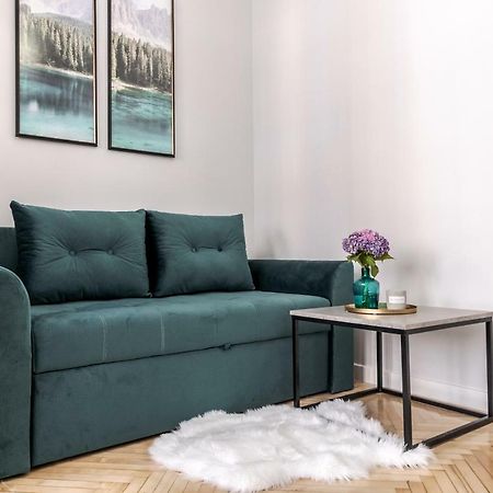 Modern Apartment Львов Экстерьер фото