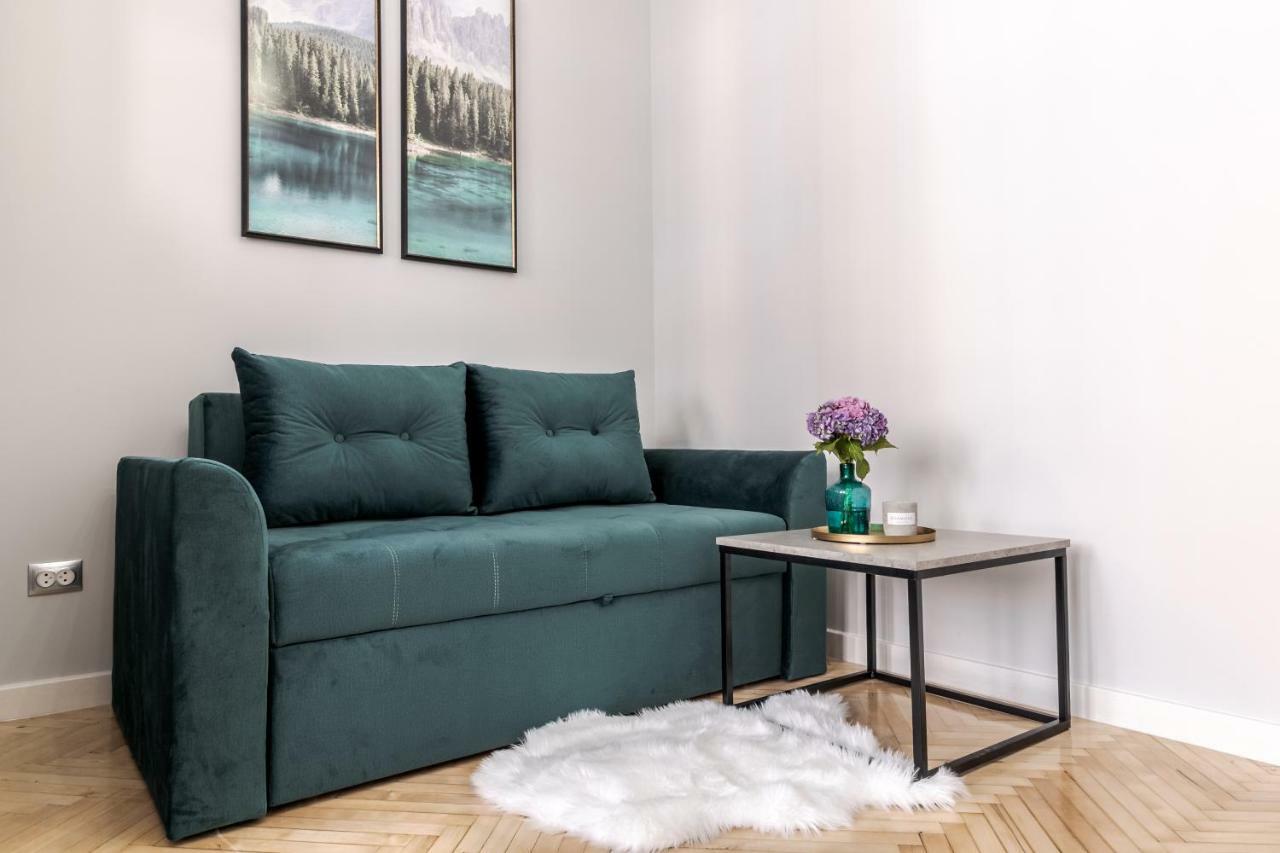 Modern Apartment Львов Экстерьер фото