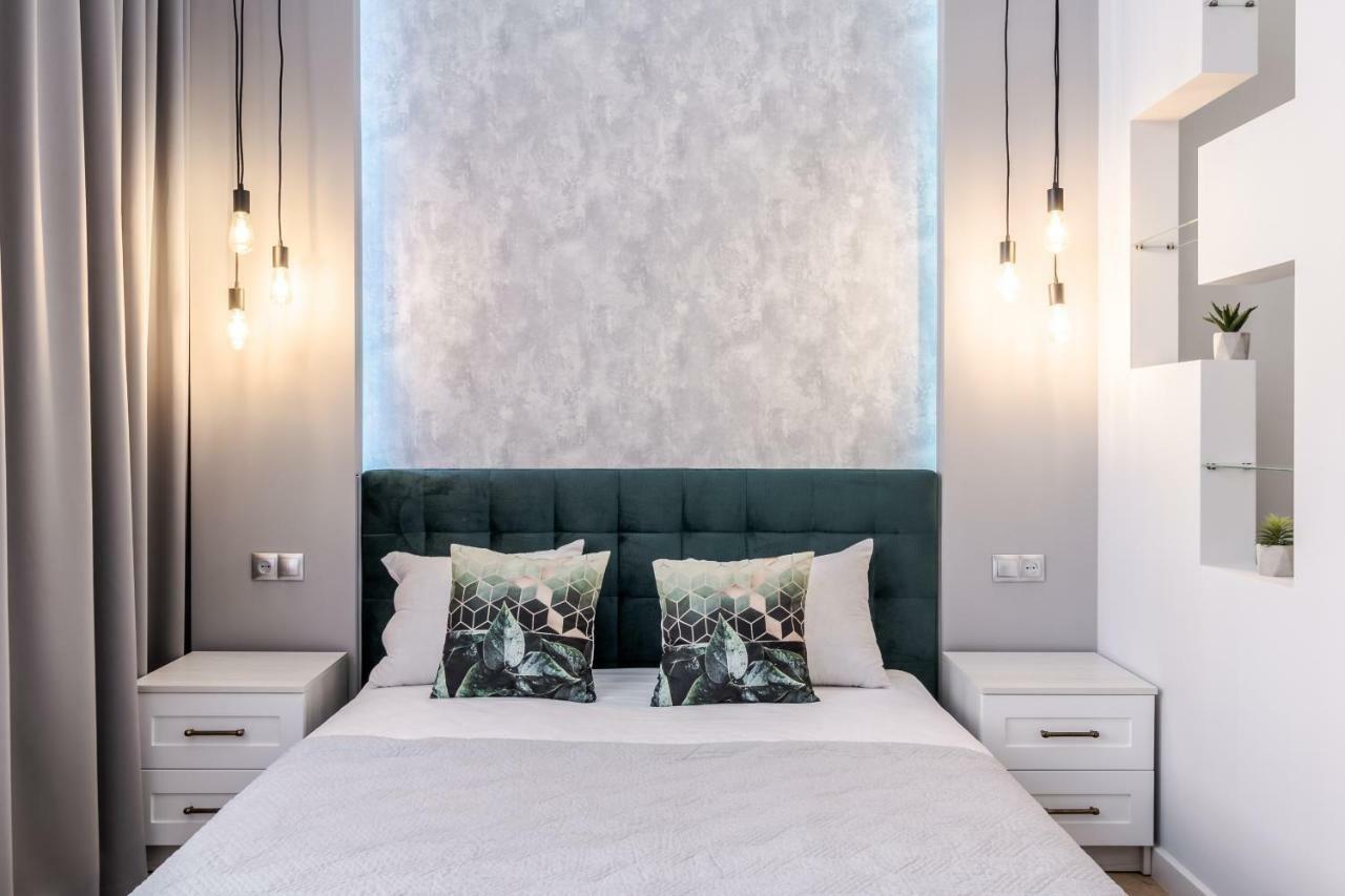 Modern Apartment Львов Экстерьер фото