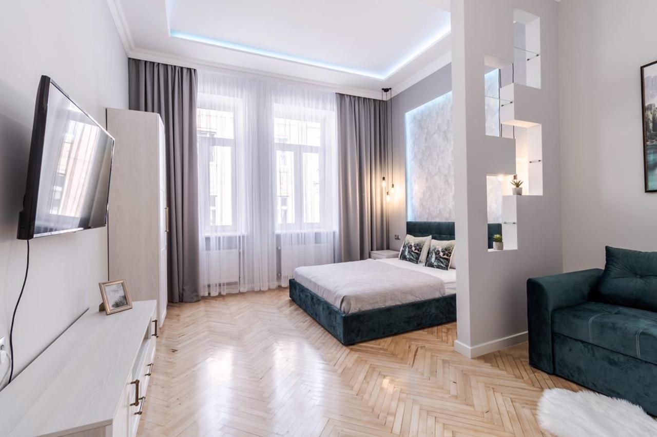 Modern Apartment Львов Экстерьер фото